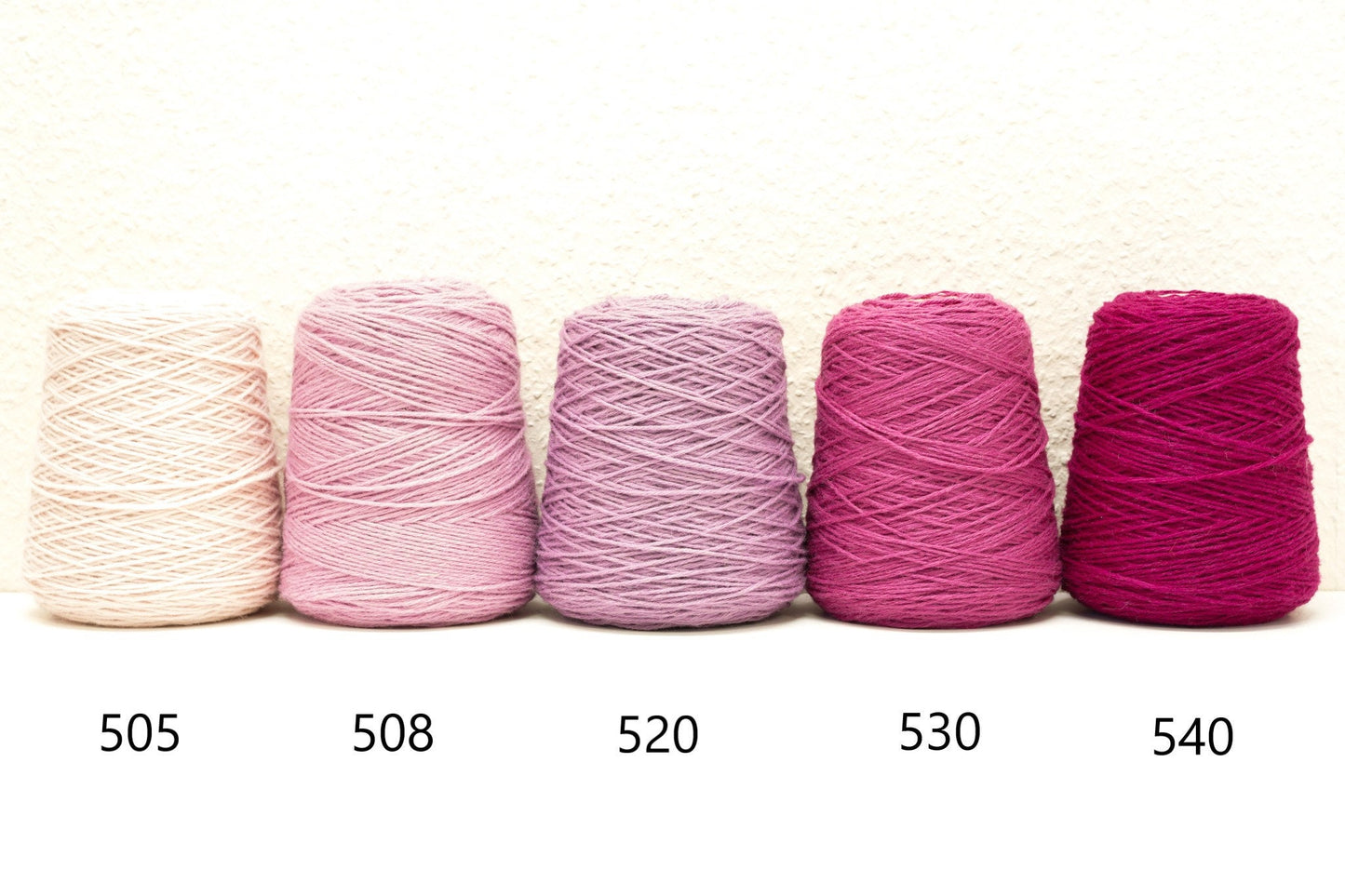New Zealand Wool Yarn in Cones - 500 G/550M ,42 Colors