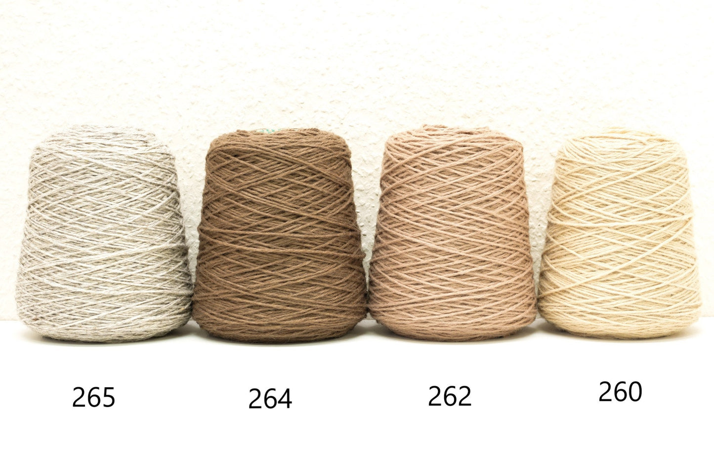 New Zealand Wool Yarn in Cones - 500 G/550M ,42 Colors
